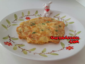 ruseymli_maydanozlu_omlet_8ayveuzeri  - ruseymli maydanozlu omlet 8ayveuzeri 300x225 - Ruşeymli Maydanozlu Omlet ( 8 ay ve üzeri )