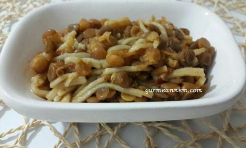 Bebeklere Yesil Mercimek Yemegi 9 Ay Ve Uzeri Gurme Annem Bebek Yemekleri